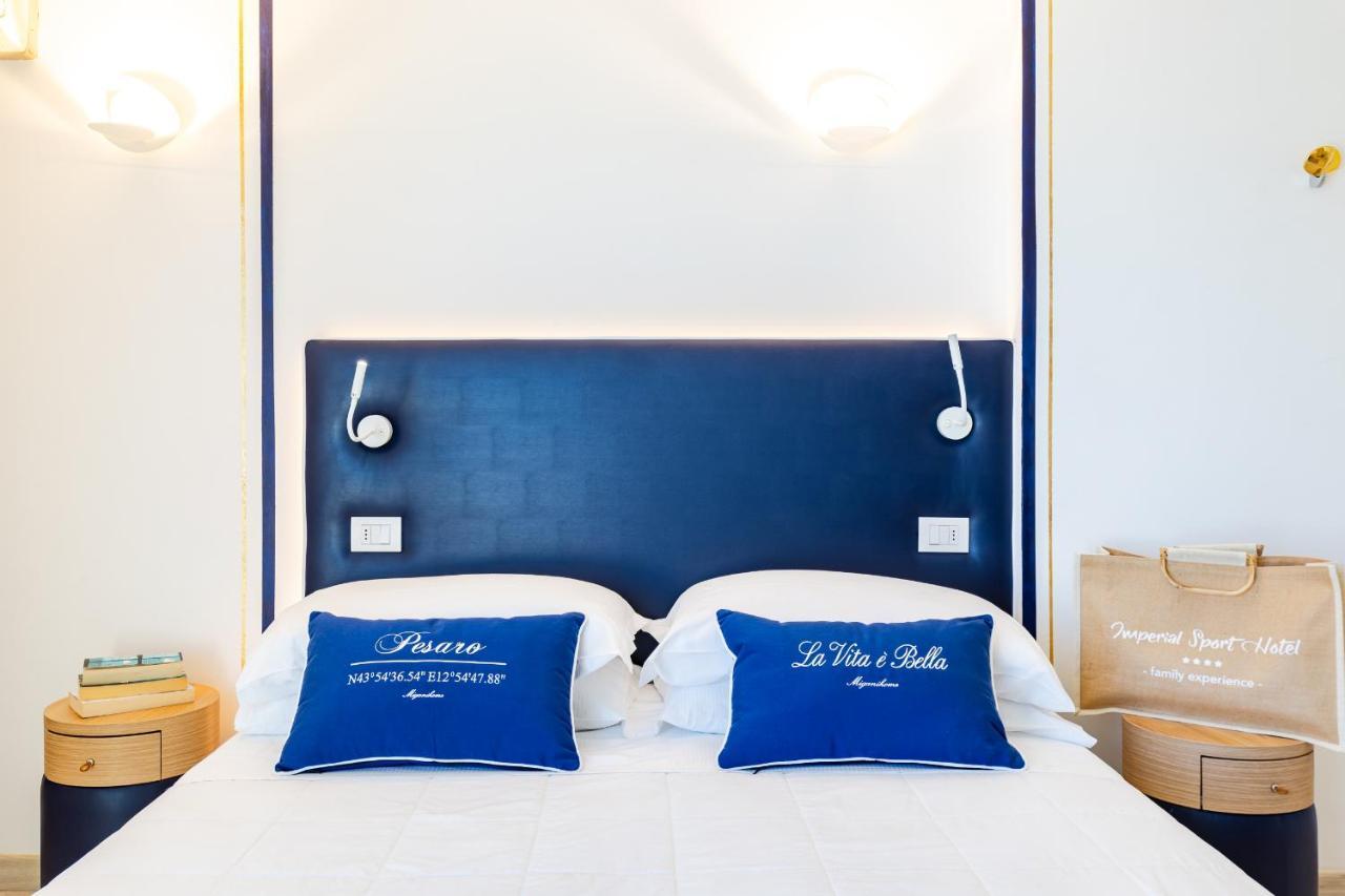 Unahotels Imperial Sport Hotel Pesaro Ngoại thất bức ảnh
