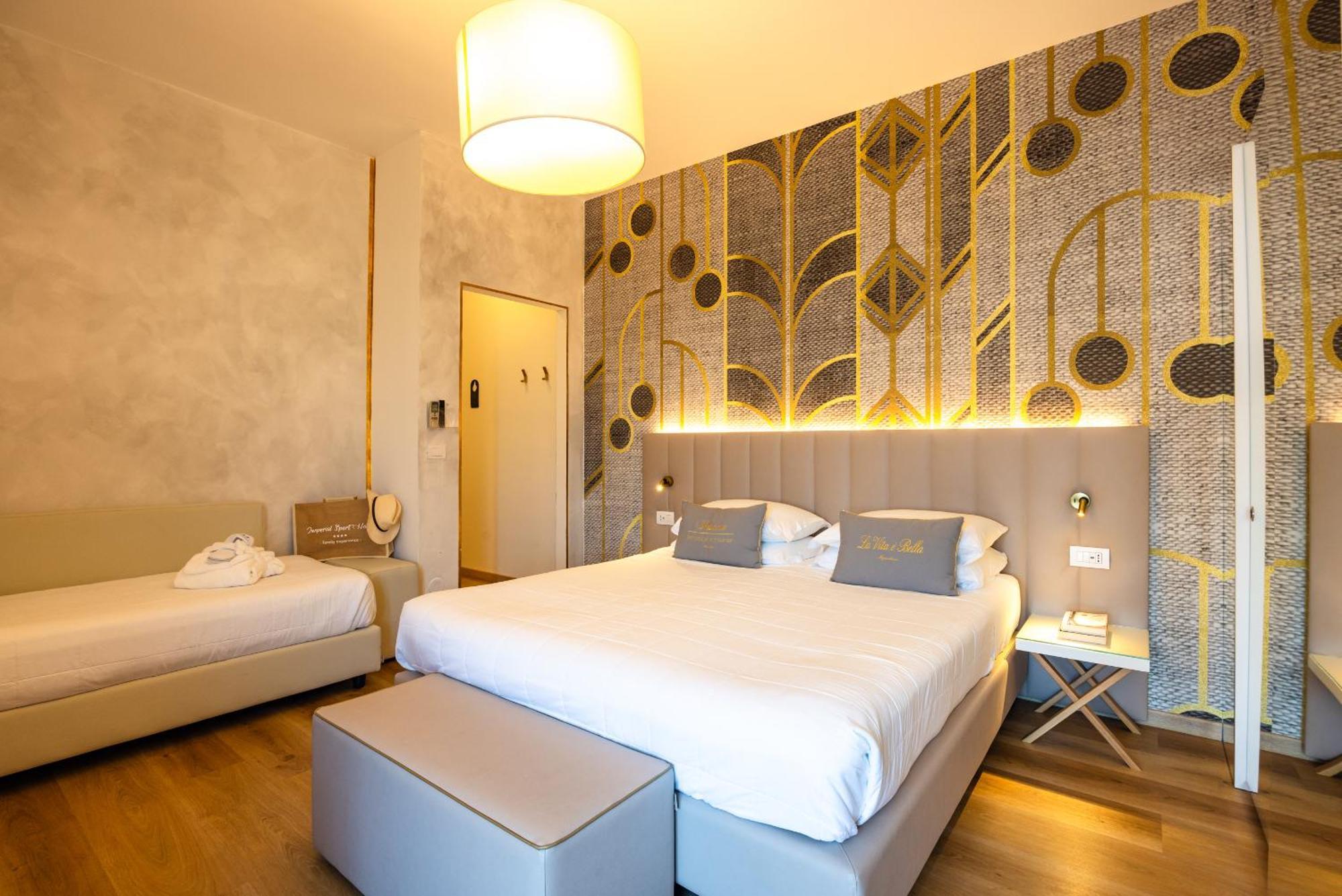 Unahotels Imperial Sport Hotel Pesaro Ngoại thất bức ảnh