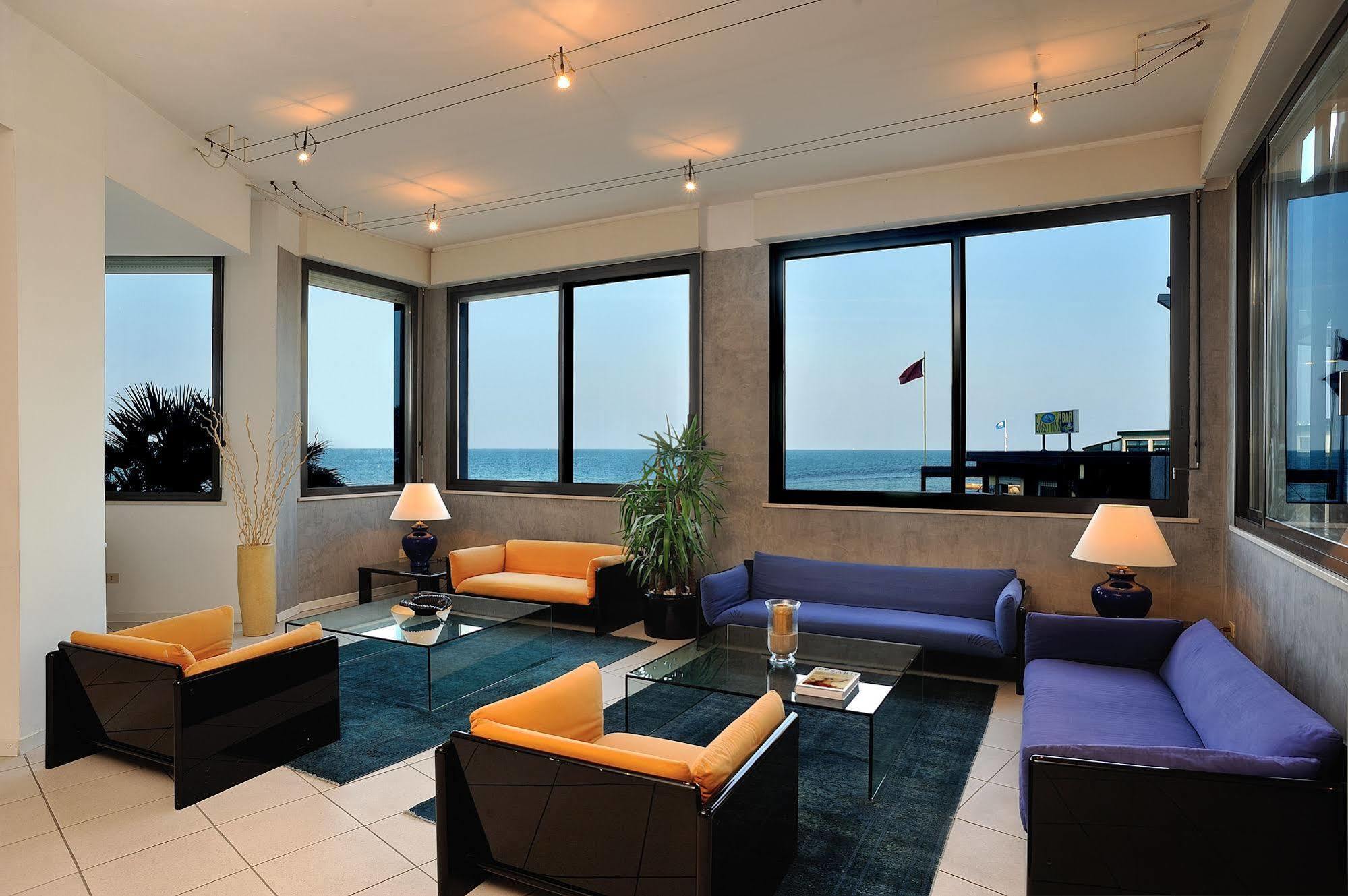Unahotels Imperial Sport Hotel Pesaro Ngoại thất bức ảnh